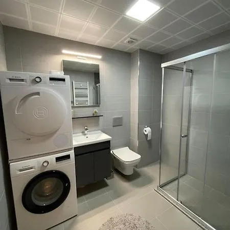 3-bedroom Lux *
