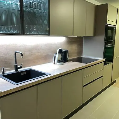 3-bedroom Lux شقة *